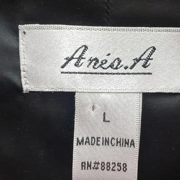 Aris A Vintage Floral Button Front Jacket - Picture 3 of 8